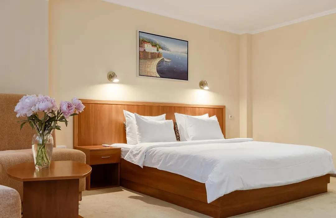 Pechersky Hotel-1